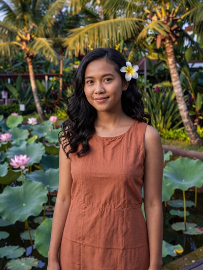 Ayu, 28, from Bali - educated Indonesian woman seeking serious intercultural relationship