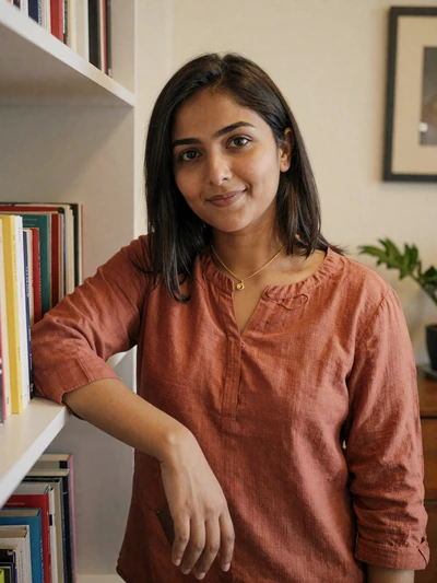 Amina, 28, from Karachi - educated Pakistani woman seeking serious intercultural relationship