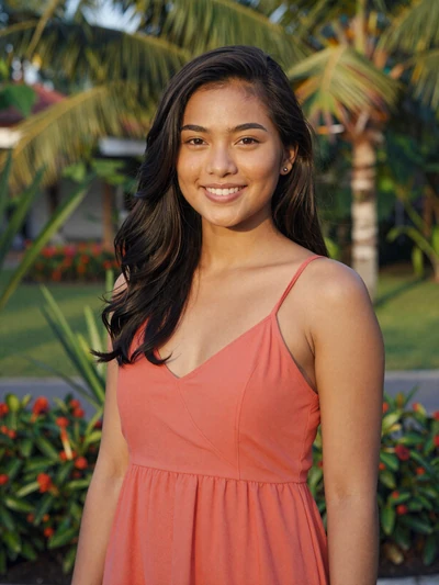 Dewi, 27, from Bali - Indonesian woman seeking deep cross-cultural relationship
